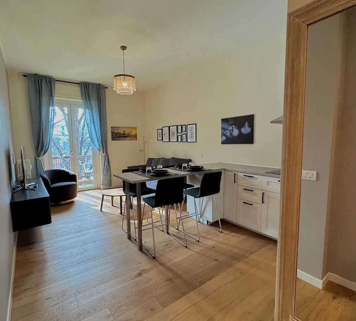 מילאנו - Apartment - City Life - 0*,